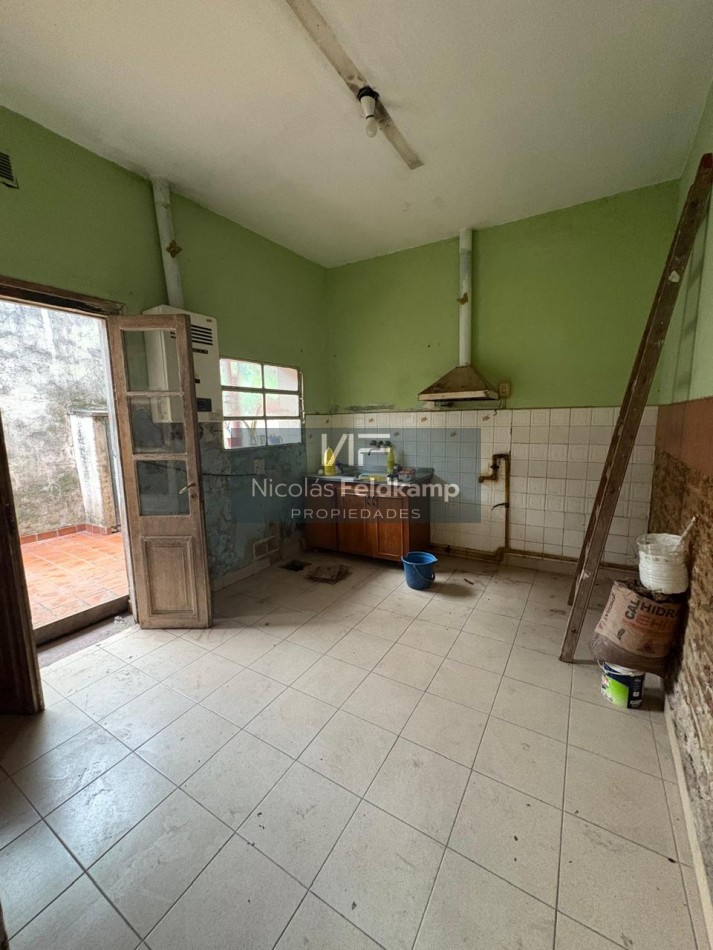 PROPIEDAD EN VENTA DOELLO JURADO 1068